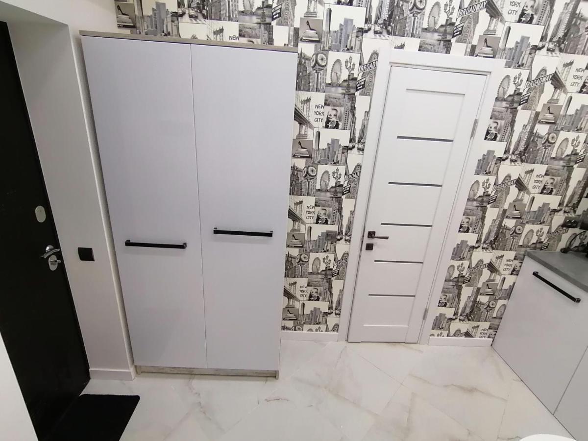 Сам Центр Міста! Оперний 5Хв Apartment Lviv Exterior photo