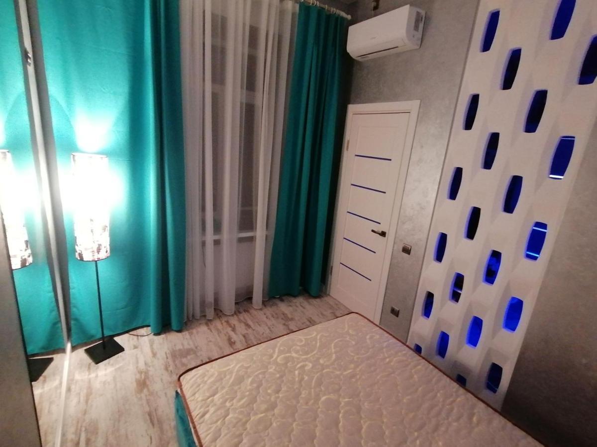 Сам Центр Міста! Оперний 5Хв Apartment Lviv Exterior photo